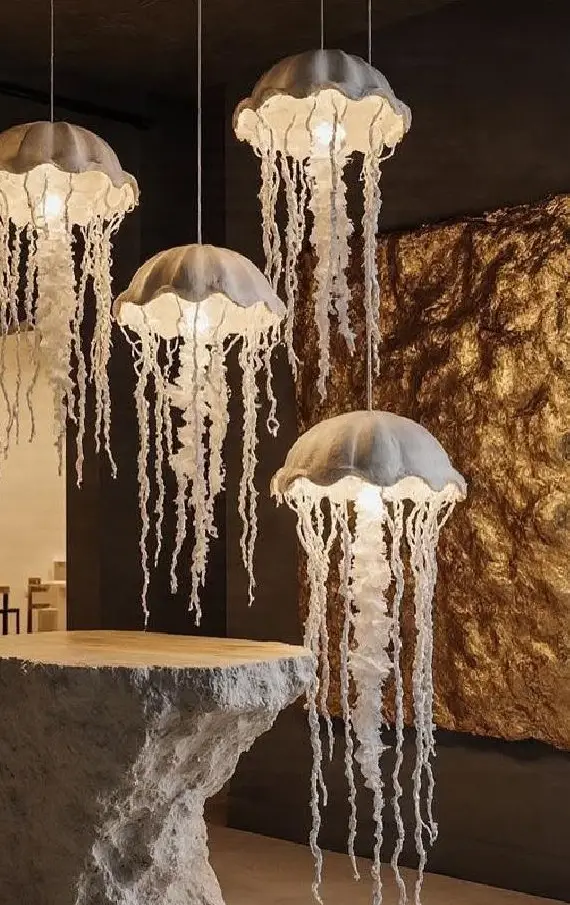 Seafoodbar interior Quallen